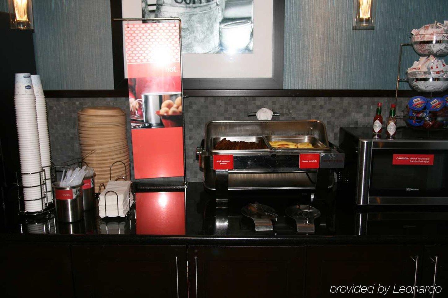 Hampton Inn Стейт Колледж Ресторан фото